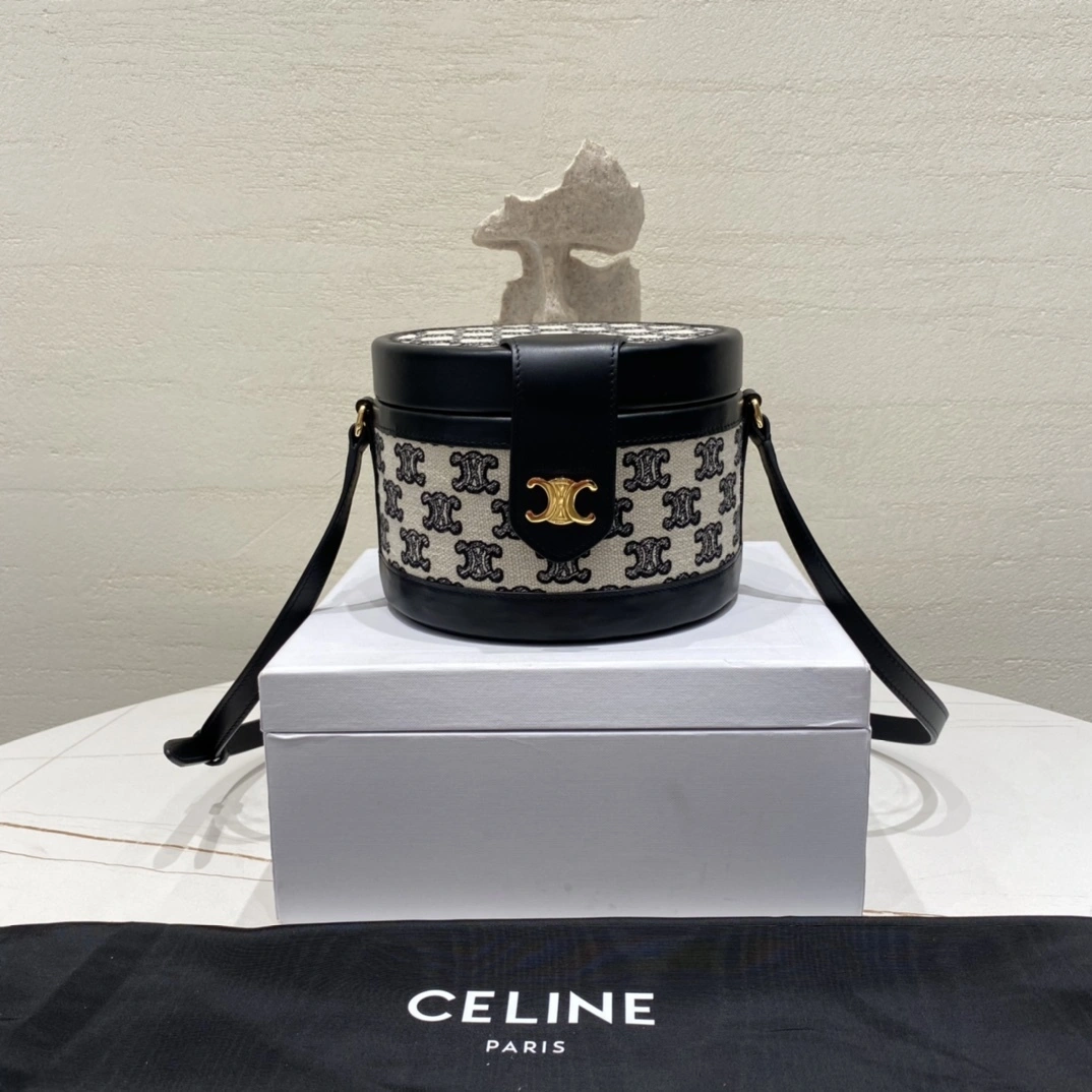 Custombag-- 195192CS8.38NO high quality version item：C-B806D2503
